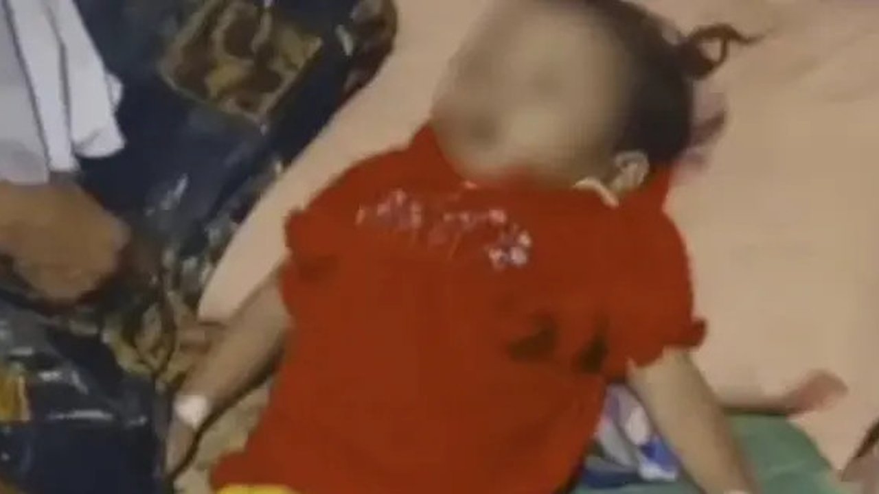 Bocah Sukabumi Cacingan hingga Meninggal, Dedi Mulyadi Beri Sanksi pada PKK hingga Bidan Desa. Foto: Instagram @dedimulyadi71 dan liputan6.com/dok.ist.