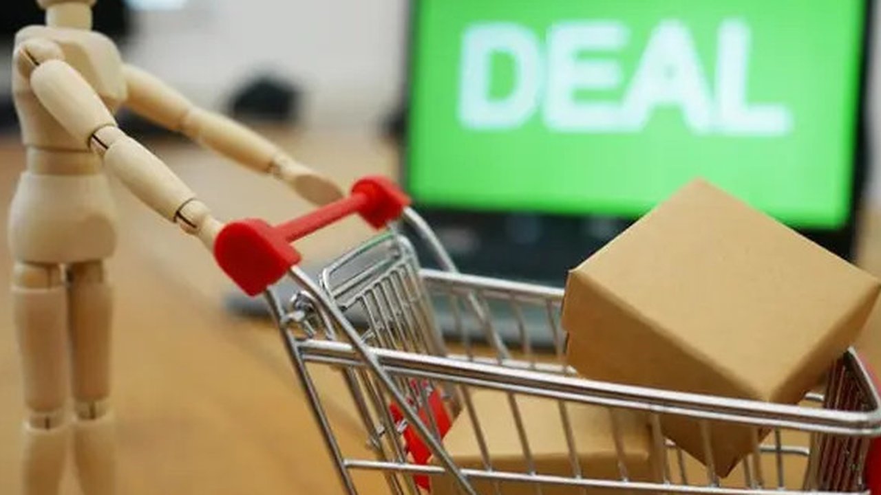 Belanja Online Masyarakat Indonesia Capai Rp44,4 Triliun, Rata-Rata Transaksi Rp95.000