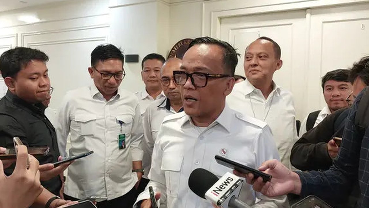 Wakil Menteri Ketenagakerjaan, Immanuel Ebenezer Gerungan saat Focus Group Discussion (FGD) bertajuk 'Strategi Peningkatan Kompetensi dan Produktivitas Sumber Daya Manusia (SDM) Pasca PHK di