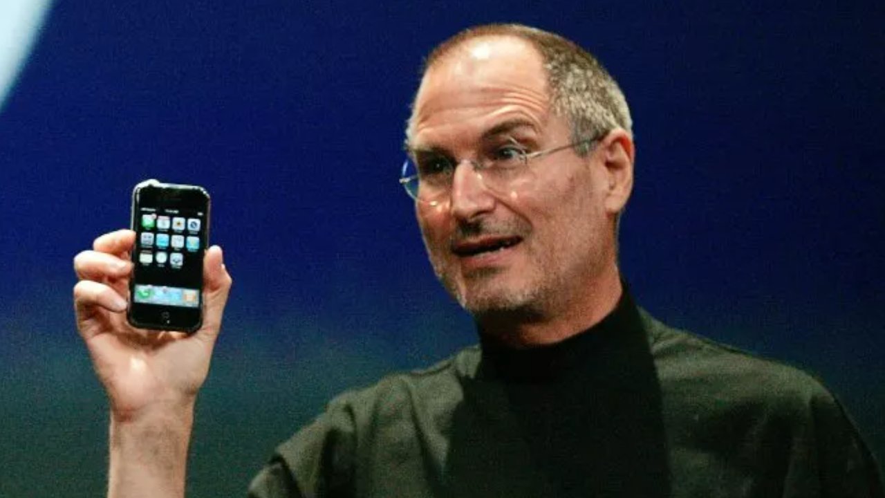 Kisah Steve Jobs Dikudeta dan Disingkirkan Orang yang Direkrutnya Sendiri