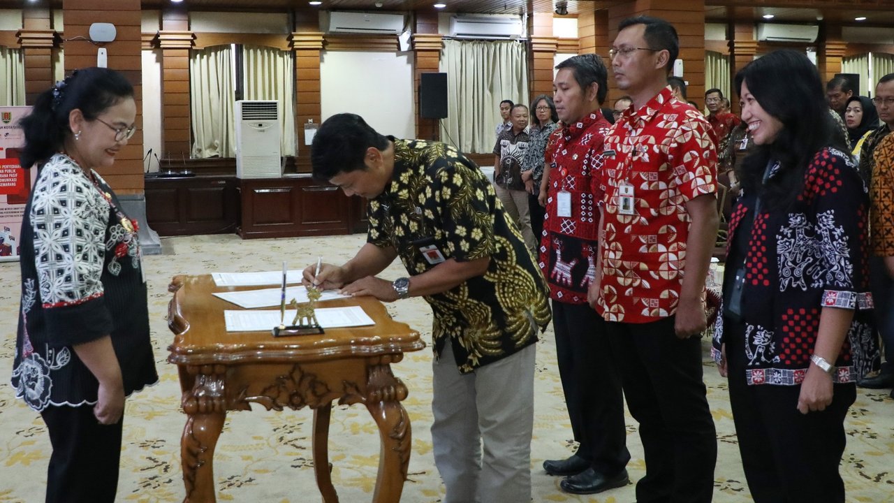 Wali Kota Semarang Agustina melantik 126 pejabat eselon III dan IV