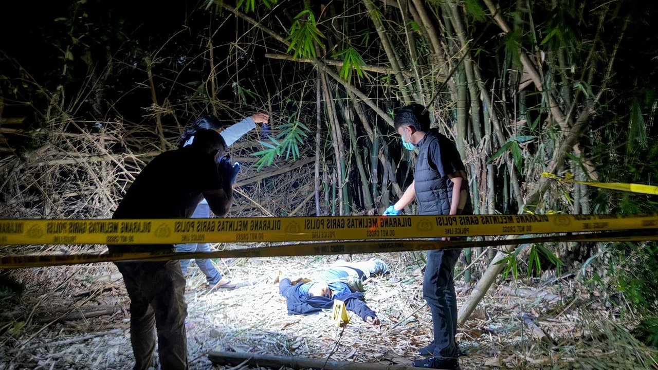 Kesal Putrinya Sering Diancam Dibunuh, Ayah &  Anak Duel dengan Menantu hingga Tewas