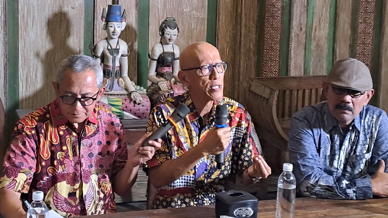 Keluarga Arya Daru Pangayunan