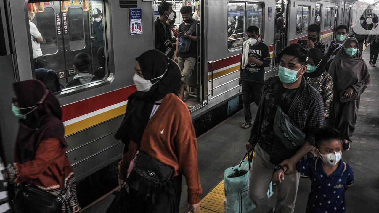 Imbas Demo Ricuh di DPR, Perjalanan KRL Rangkasbitung-Tanah Abang Sampai Kebayoran