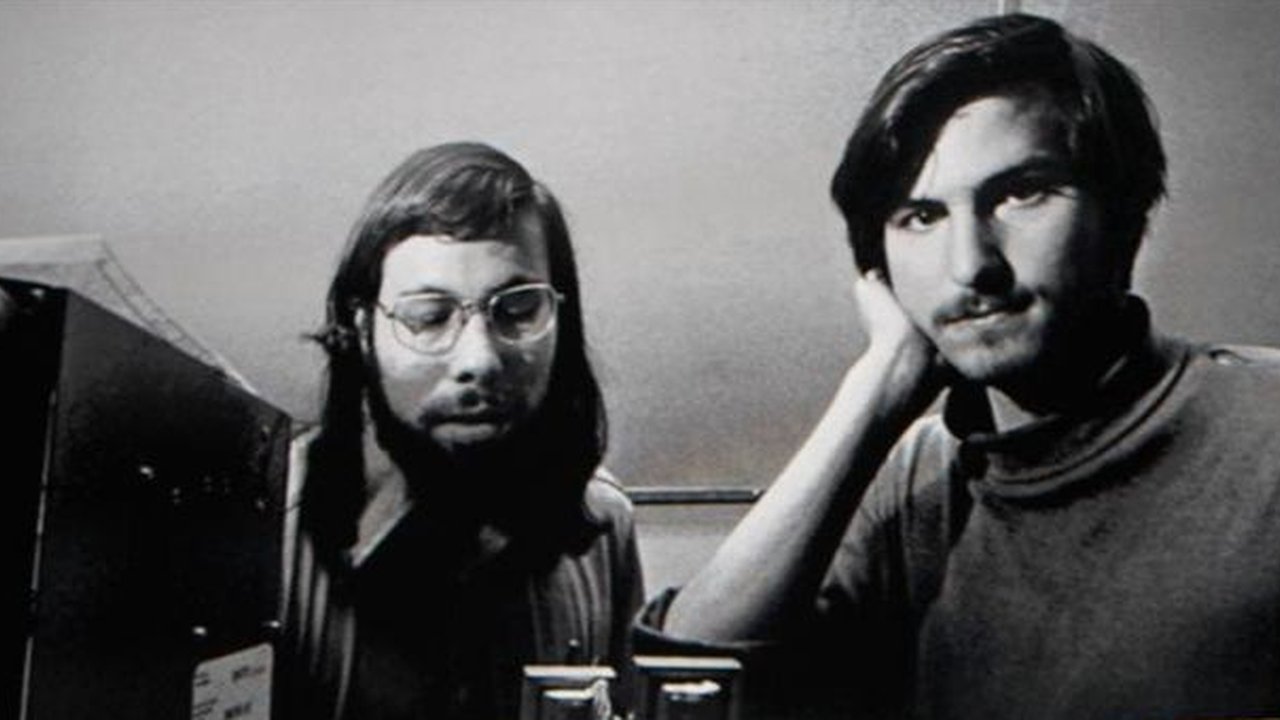 Aksi Usil Steve Jobs dan Wozniak Pendiri Apple Nyaris Bangunkan Paus Malam Hari