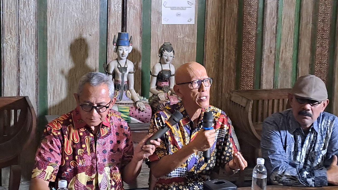 Endus Kejanggalan, Kubu Keluarga Diplomat Arya Daru Desak Polisi Rekonstruksi dan Autopsi Ulang