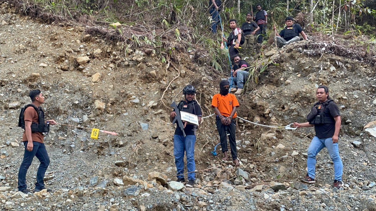 Berbagi Tugas Anak Buah Aibon Kogoya, Pelaku Pembunuhan 2 Personel Polisi di Nabire Papua