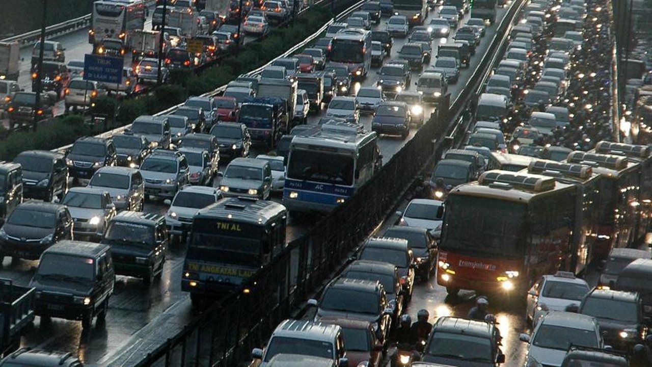 Pertumbuhan Kendaraan di Jakarta Tembus 850.901 Unit dalam Setahun