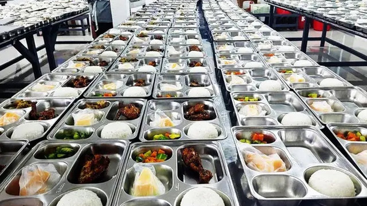 137 Siswa SMP di Sleman Diduga Alami Keracunan Pasca Konsumsi Menu MBG