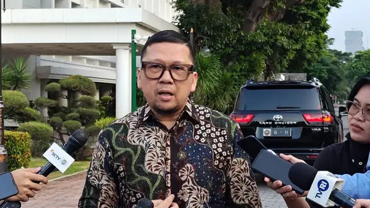 Ketua Komisi II DPR RI Ahmad Doli Kurnia. (Merdeka.com/Alma Fikhasari)