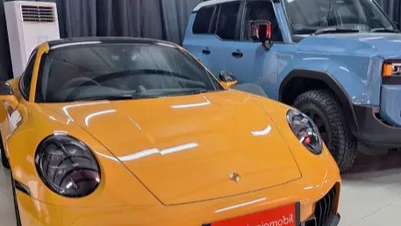 Resmikan Cabang Baru, Focus Motor Tawarkan Garansi Mobil Bekas 5 Tahun (Arief A/Liputan6.com)