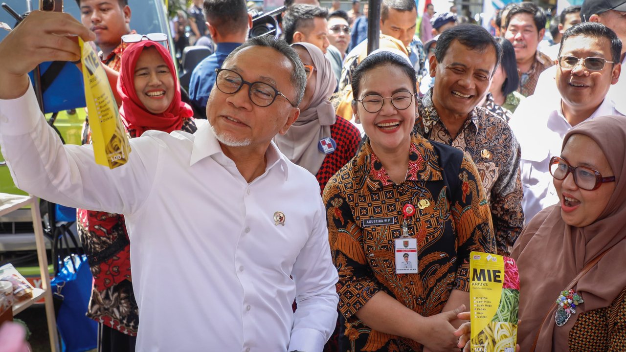 Menko Zulkifli Hasan Bocorkan Penyebab Naiknya Harga Beras di Minimarket, Ternyata Gara-Gara Ini