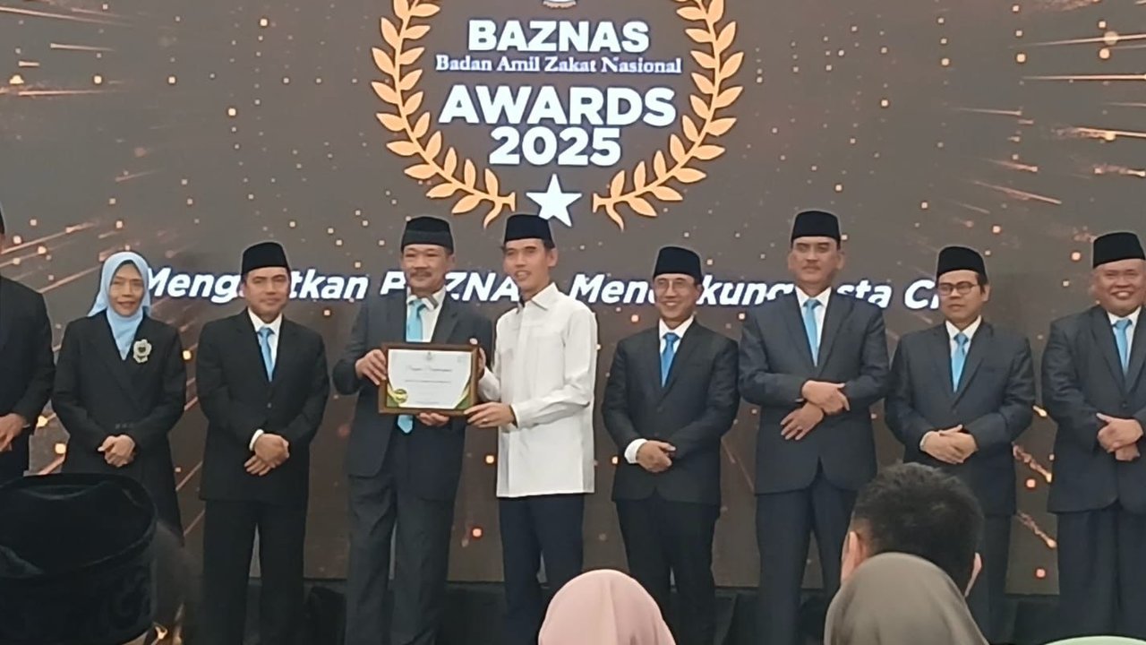 Ketua MUI Prof Niam Raih BAZNAS Award 2025 Ulama Pendukung Zakat Sejahterakan Umat