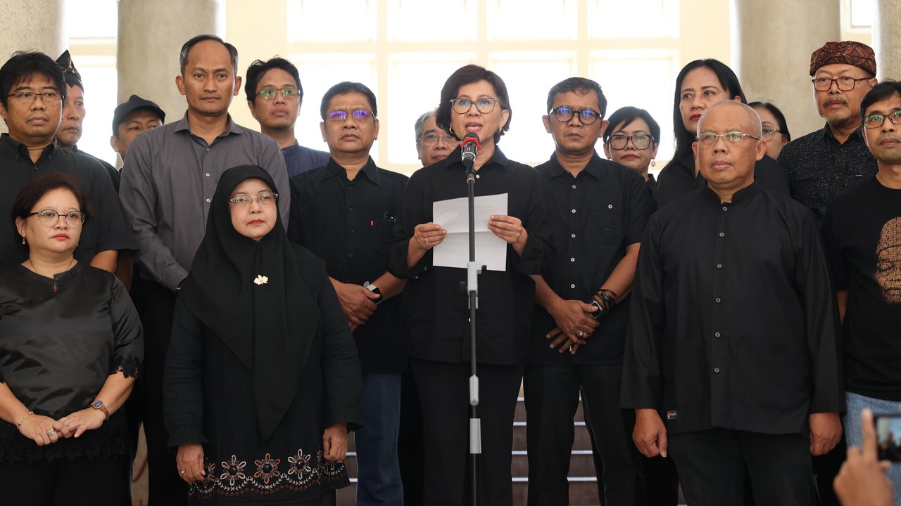 UGM Serukan Gerakan Damai dan Hentikan Kekerasan Dalam Aksi Massa