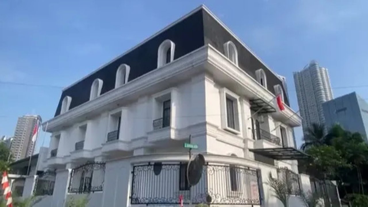 VIDEO: Situasi Terkini Rumah Eko Patrio Rusak Usai Dijarah Massa Akibat Aksi Joget di DPR