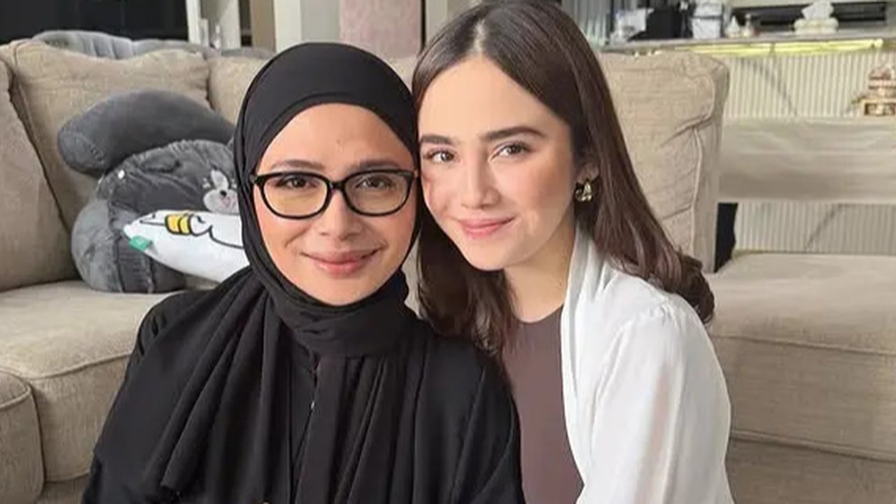 Kedekatan Syifa Hadju dan Ibunda (Foto: Instagram @sndihadju)