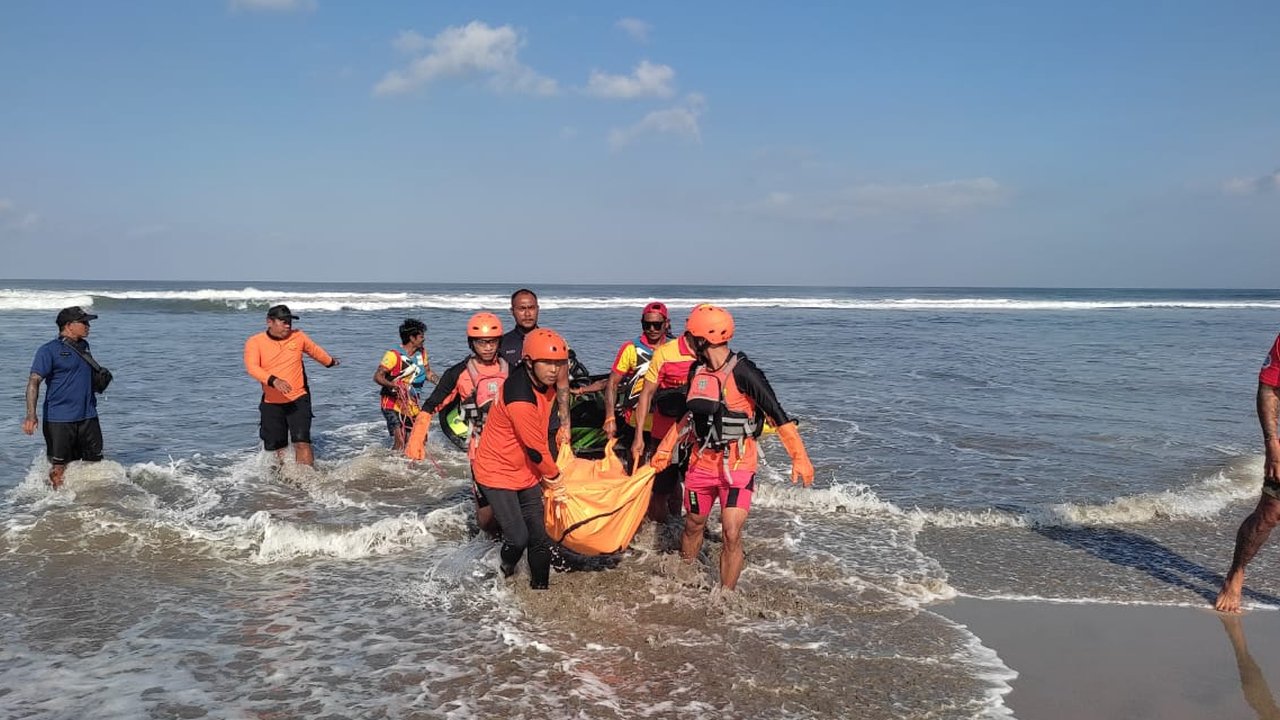 Tragis, Bapak di Bali Tewas Terseret Arus Usai Selamatkan Anaknya