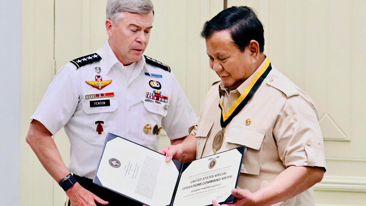 Prabowo Terima Medali Kehormatan dari Komando Operasi Khusus AS