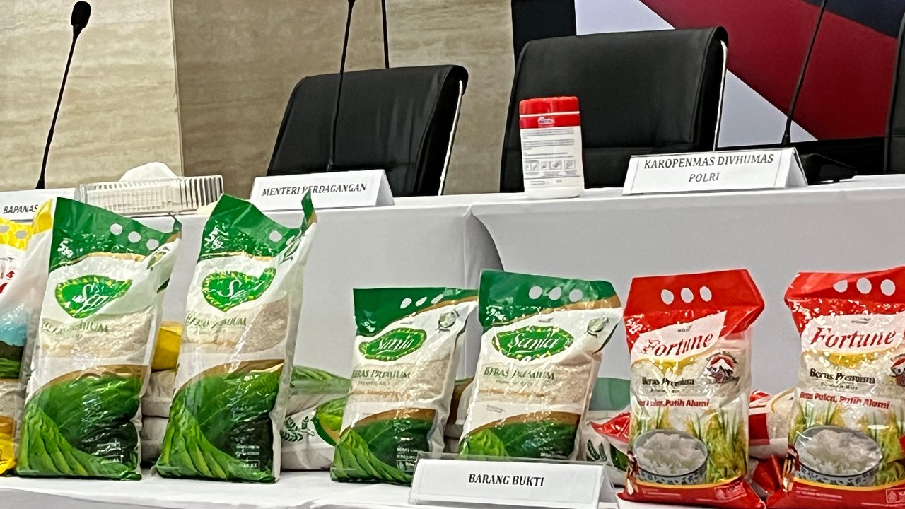 4 Merek Beras Oplosan Disita Polisi Usai Tetapkan 3 Tersangka