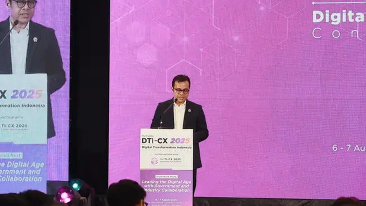 Wamenkomdigi), Nezar Patria, dalam sambutannya di acara DTI-CX dan dan DCTI-CX 2025. Credit: Adhouse Clarion Events