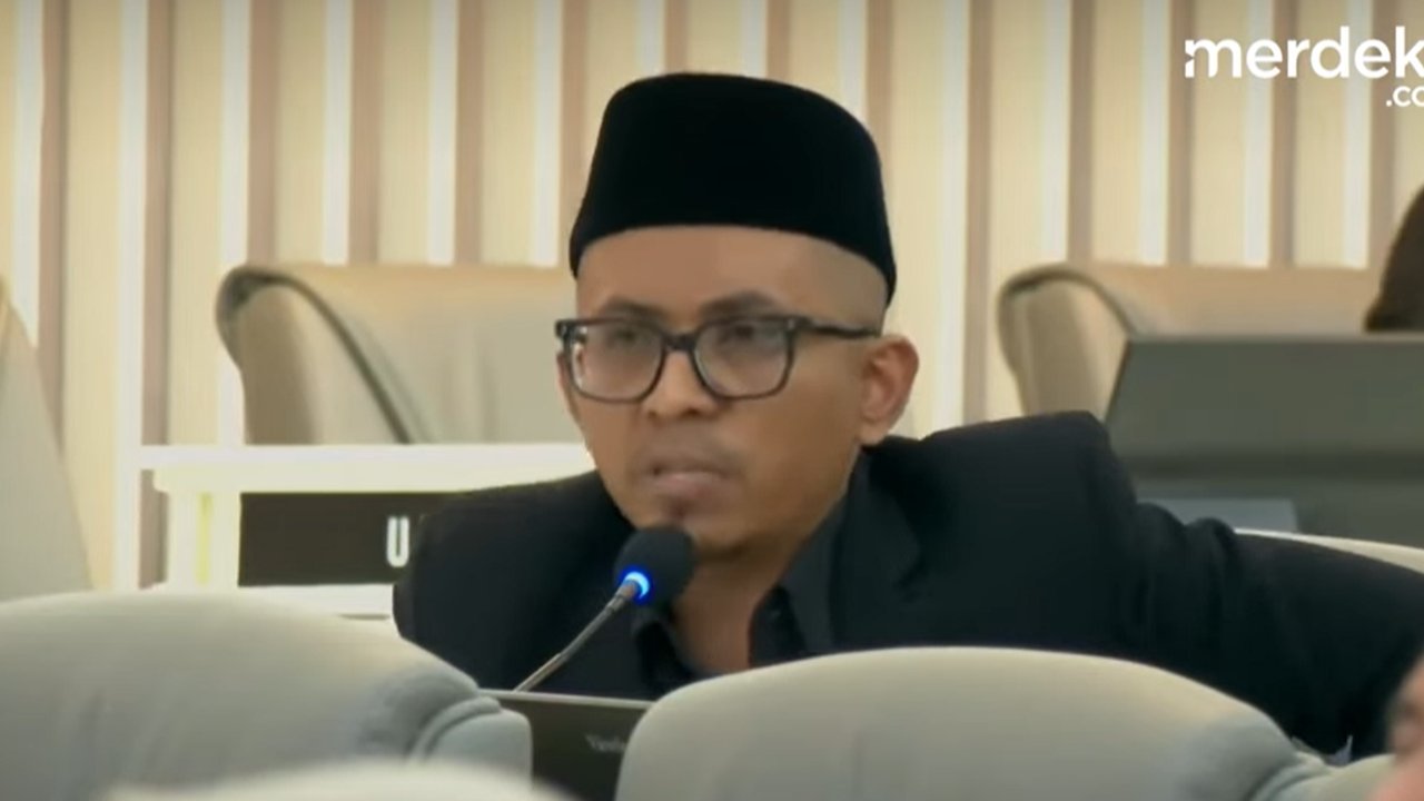 VIDEO: Depan Dedi Mulyadi, Anggota DPRD Jabar Singgung Ada Gubernur Maunya Dipanggil Raja