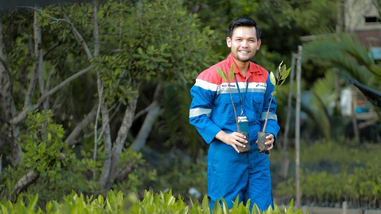 Pertamina Kembangkan Kawasan Mangrove dan Pengelolaan Sampah di Kamal Muara