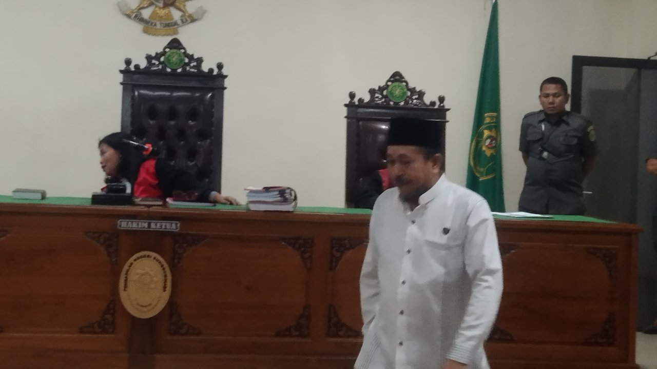 Eks Kepala Perpustakaan UIN Alauddin Divonis 7 Tahun Penjara