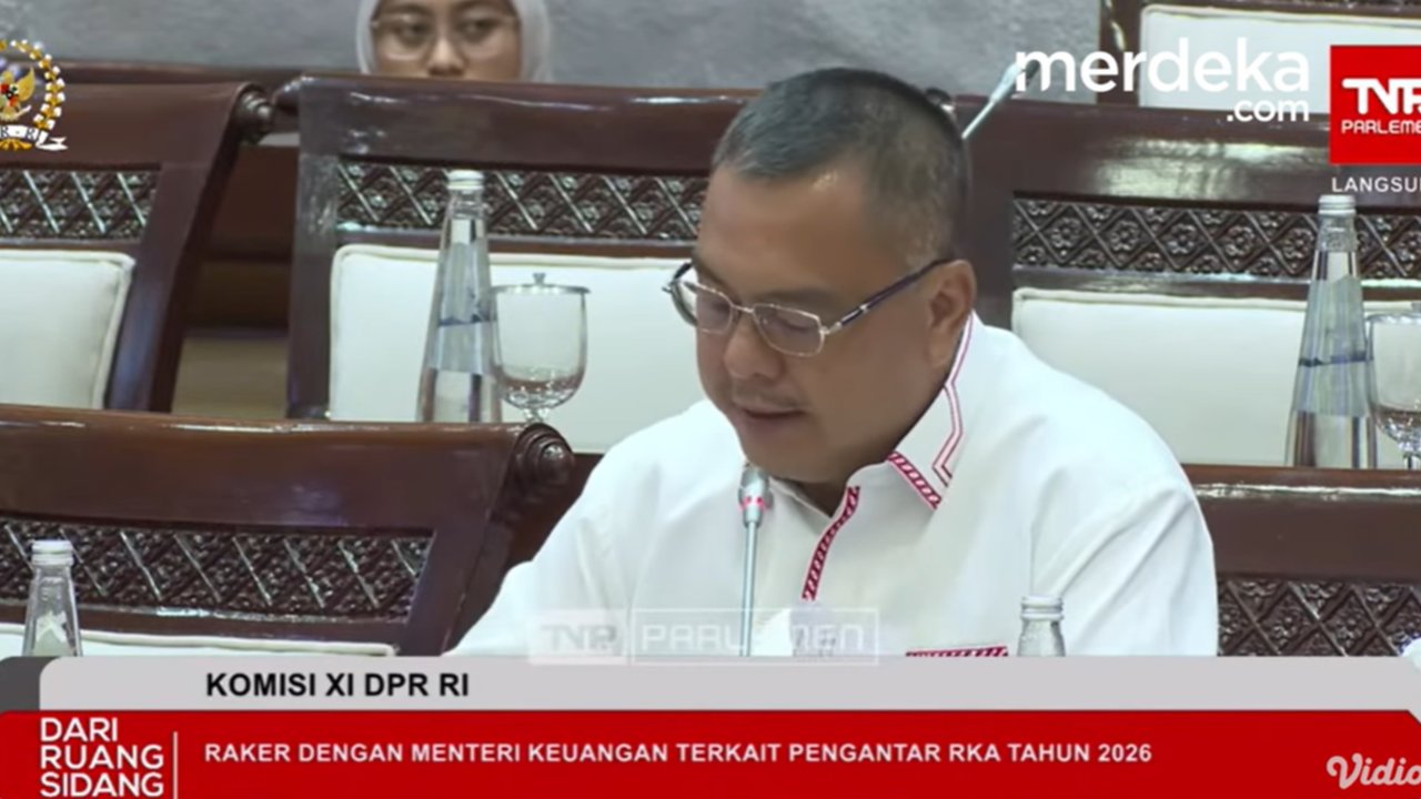 VIDEO: Keras! PDIP Soroti Utang Rp1.300 T Jatuh Tempo Depan Menkeu Purbaya 