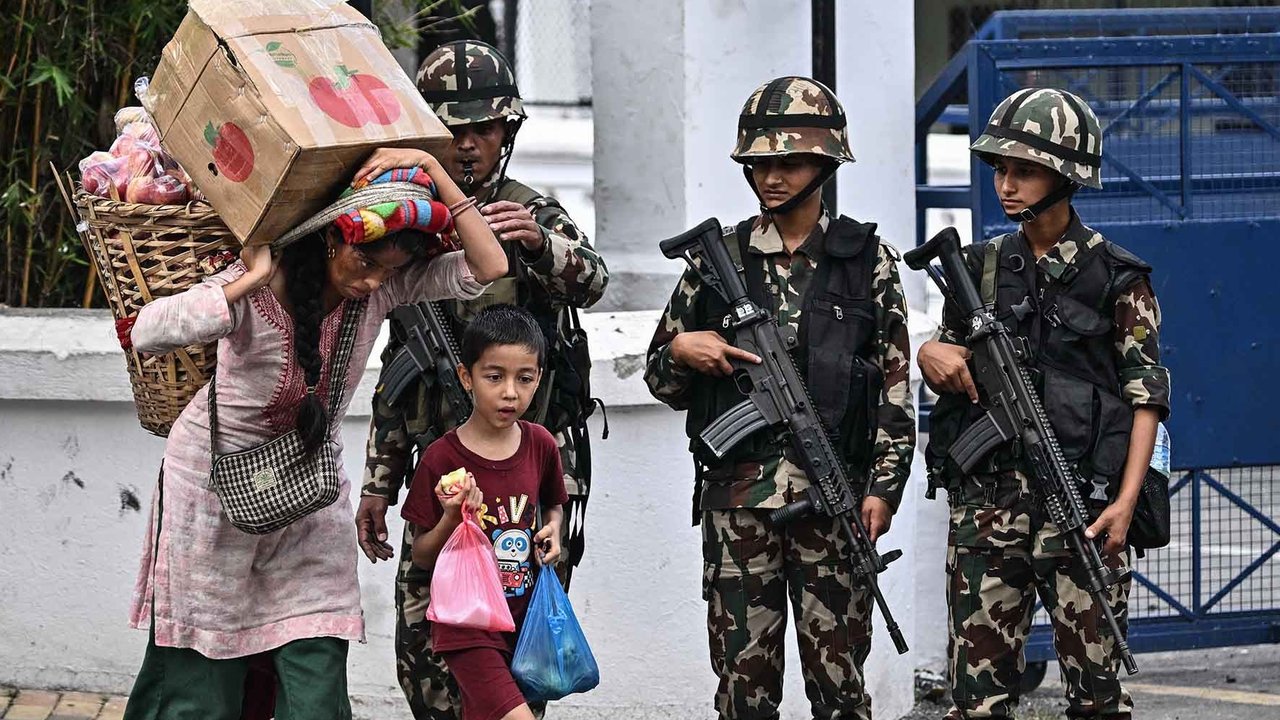 VIDEO:  Kondisi Terkini Nepal Pasca-Demo Rusuh, Militer Bersenjata Turun Tangan Ambil Alih Keamanan