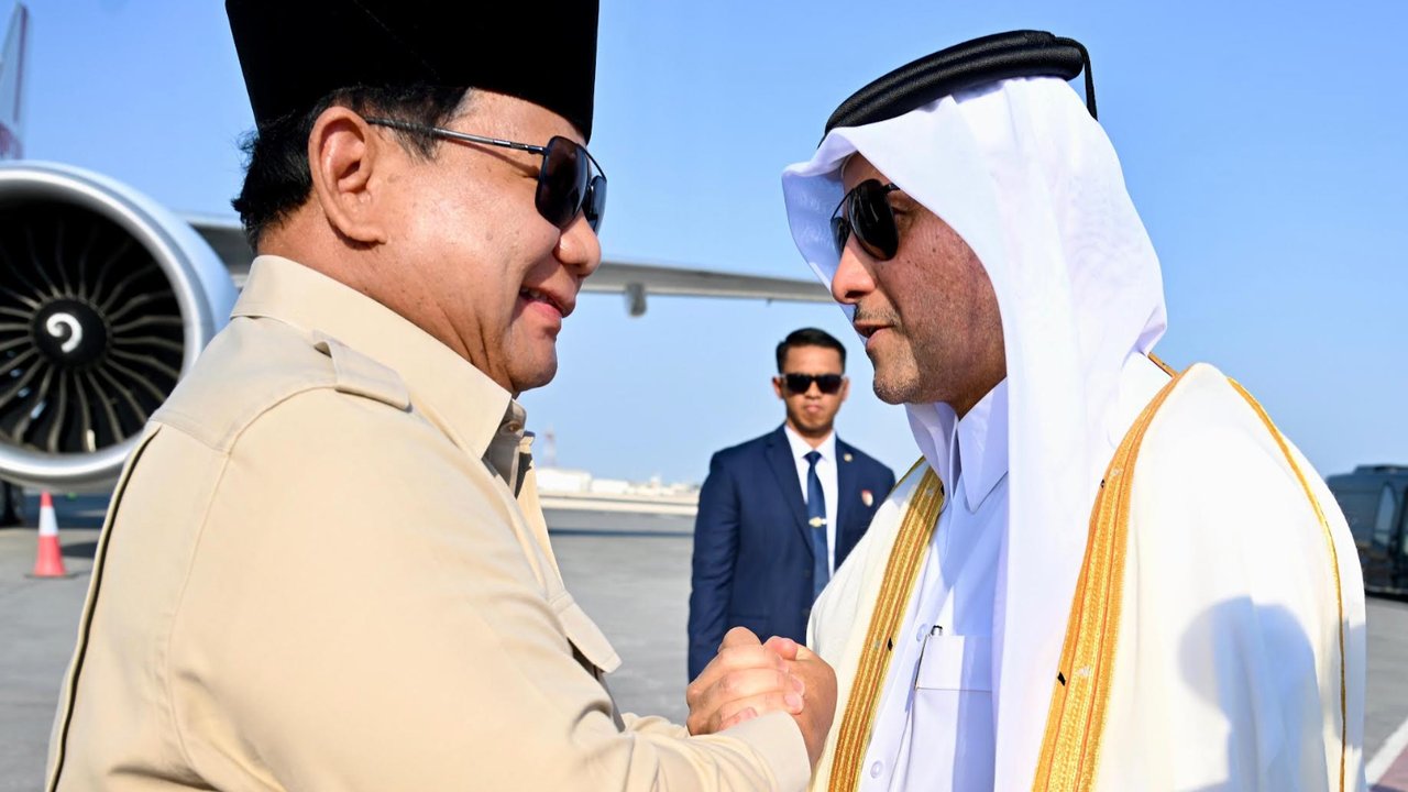 Tiba di Doha, Prabowo Langsung Gelar Pertemuan dengan Emir Qatar