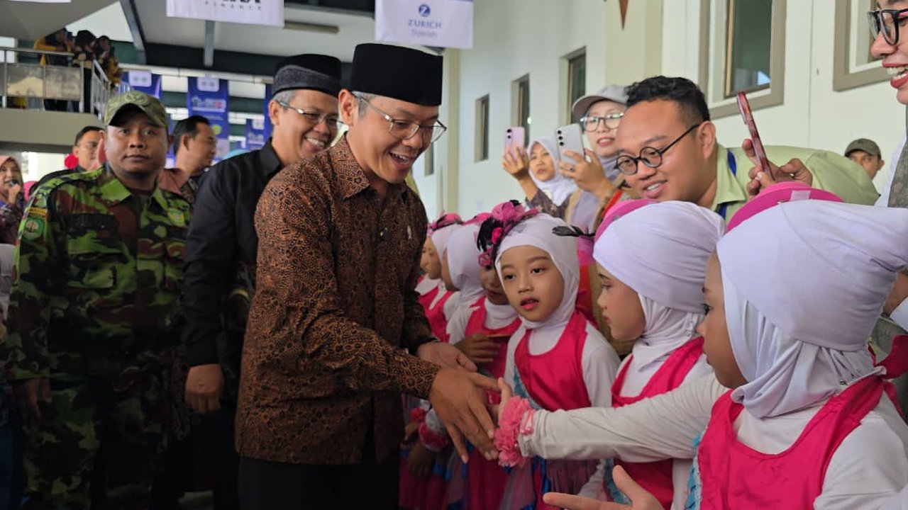 Hadapi Era Digital, Wamendikdasmen Fajar Riza Tekankan Pentingnya Parenting Kolaboratif