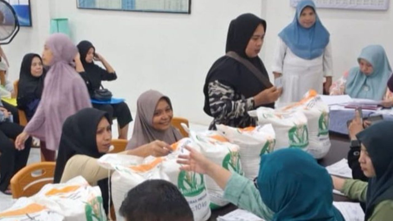 Kabar Gembira, Pemerintah Salurkan Bantuan Pangan 10 Kg Beras untuk 2 Bulan, Anggaran Capai Rp7 Triliun