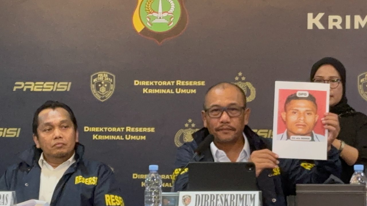 Tampang Buronan Penculikan & Pembunuhan Kepala Cabang Bank
