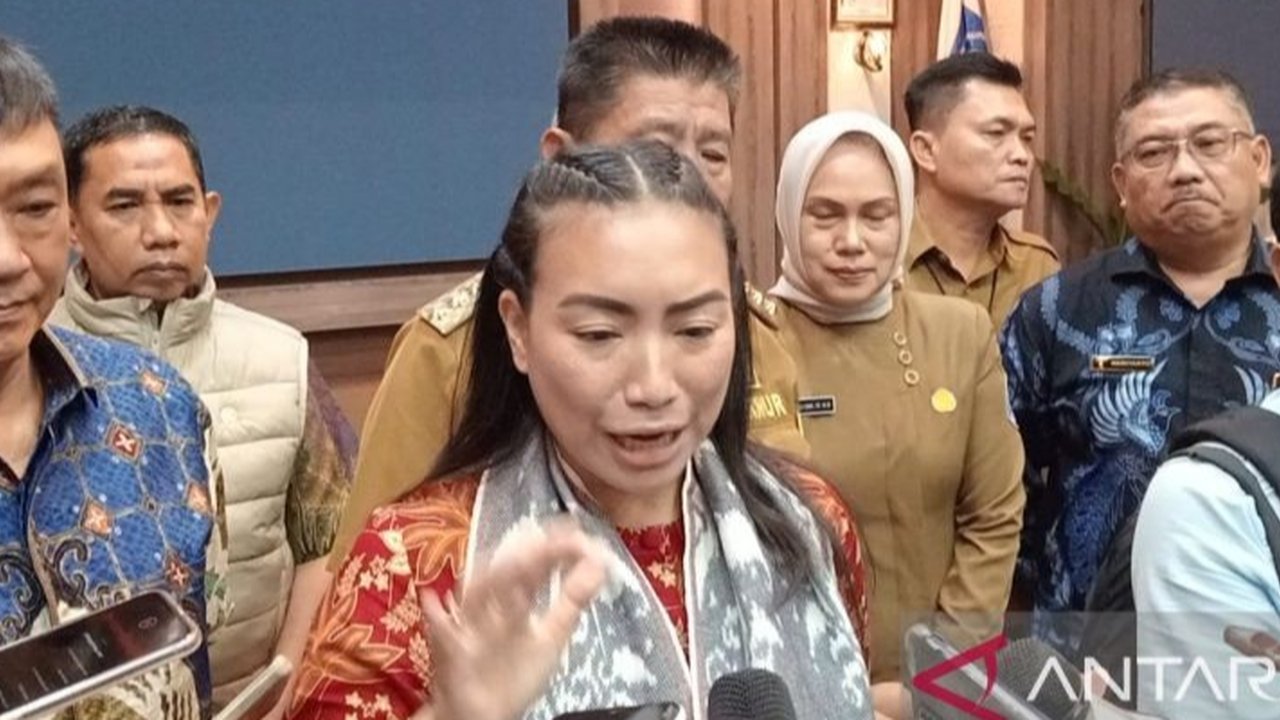 Komisi VII DPR RI gencar dorong kebijakan pemerintah untuk mempermudah akses permodalan desa wisata. Langkah strategis ini diharapkan mampu meningkatkan perekonomian dan kesejahteraan masyarakat, sekaligus mewujudkan visi Indonesia Emas 2045. Bagaimana de