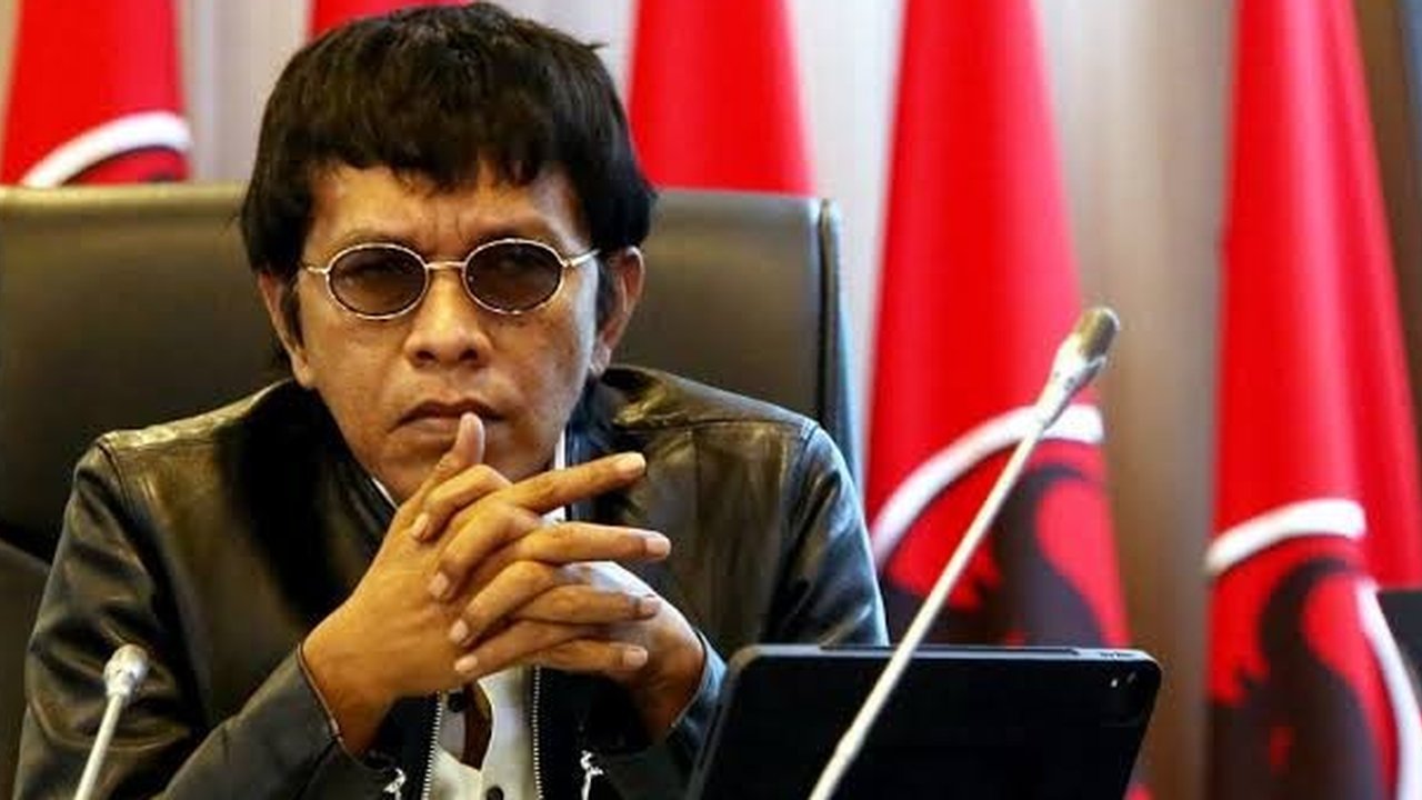 VIDEO: Adian PDIP Keras Depan Menteri Prabowo 
