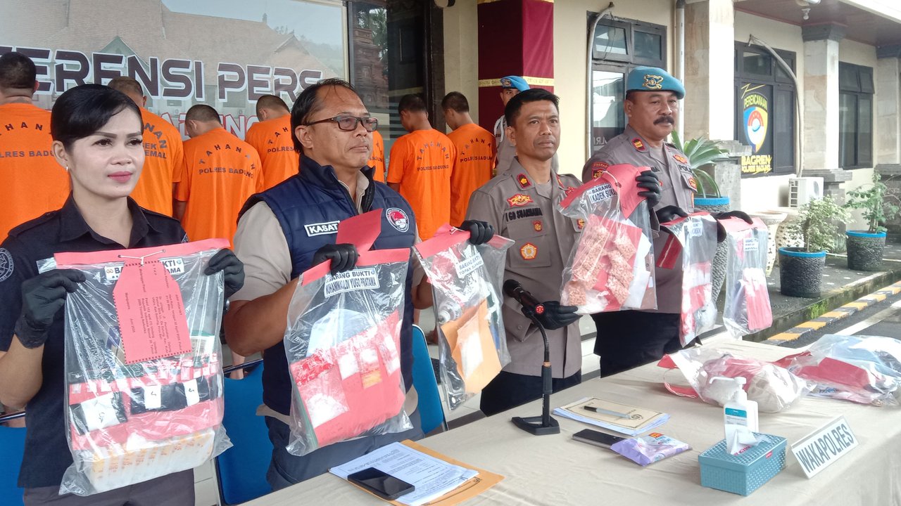 Bali Diguncang, Pria Edarkan Ratusan Butir Ekstasi Seharga Rp800 Ribu Per Butir