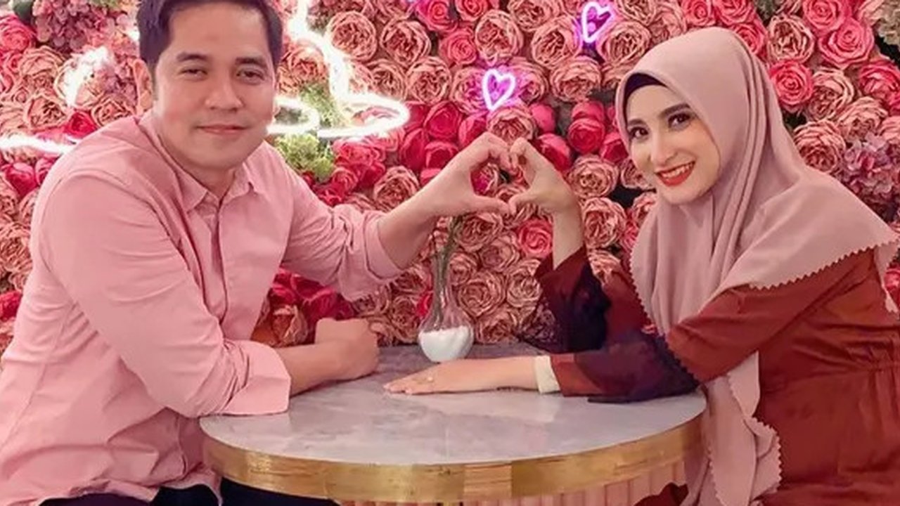 Potret Ricky Perdana dan sang istri. [IG: @rickyperdana06]