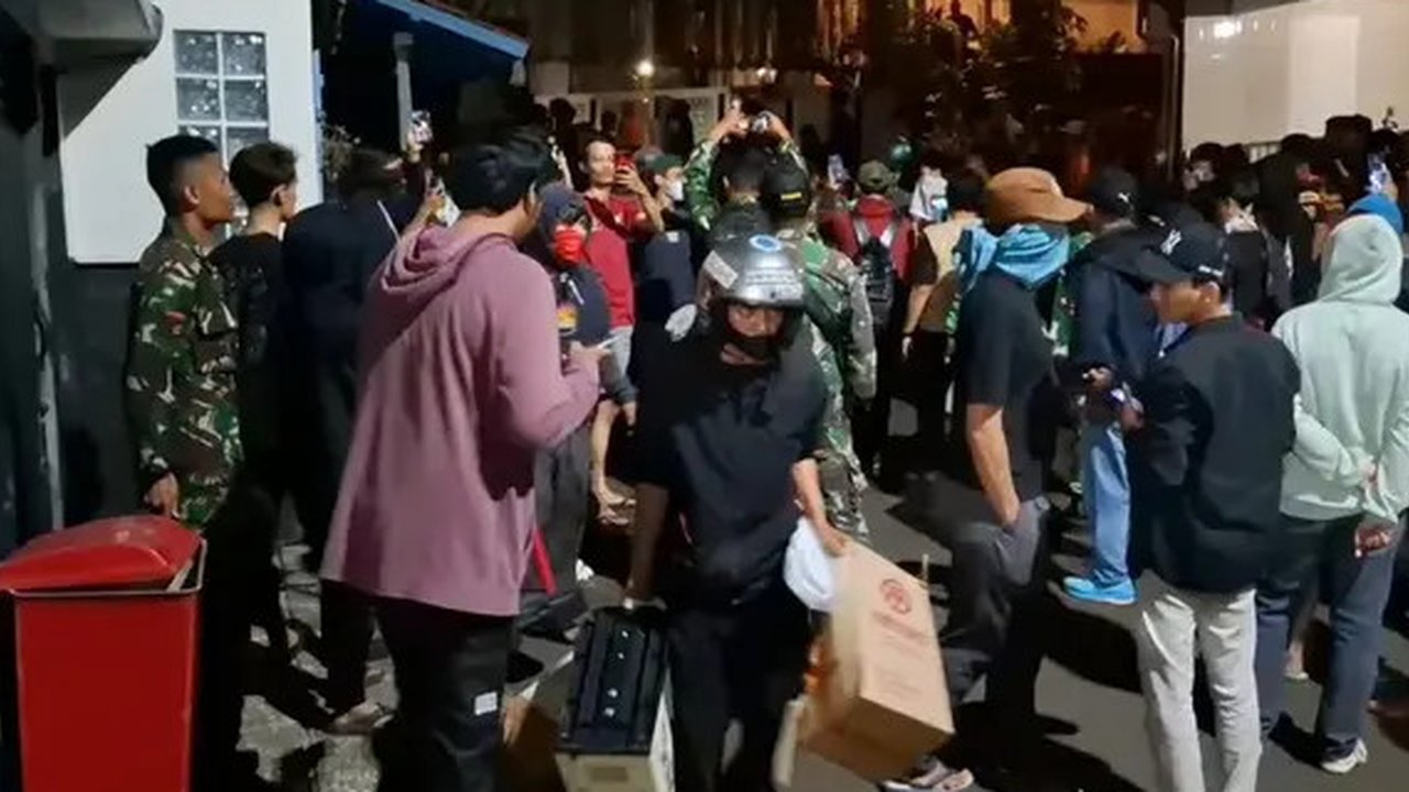 VIDEO: Kekuatan Siluman Rekayasa Penjarahan Rumah, Mantan Menkeu Sri Mulyani Sudah Ditarget!