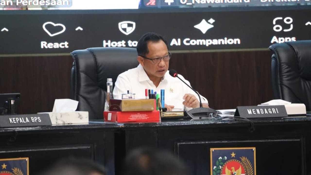 Mendagri Muhammad Tito Karnavian Saat Rapat Koordinasi Pengendalian Inflasi Daerah