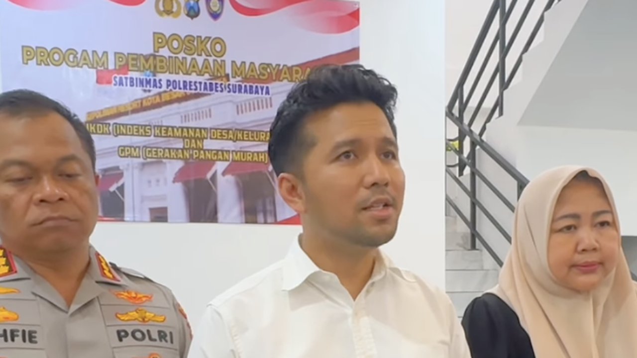 VIDEO: Pembakar Gedung Grahadi Nangis Peluk Wagub Emil Dardak, Ngaku Diperalat Dipersenjatai