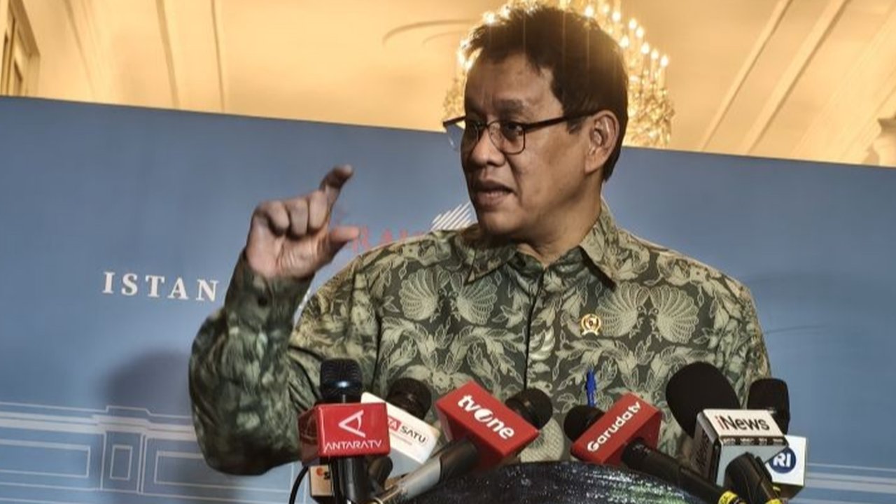 Pemerintah tengah mematangkan strategi insentif dana dolar untuk menarik kembali dana warga Indonesia yang tersimpan di luar negeri. Siapkah Anda melihat dampaknya?