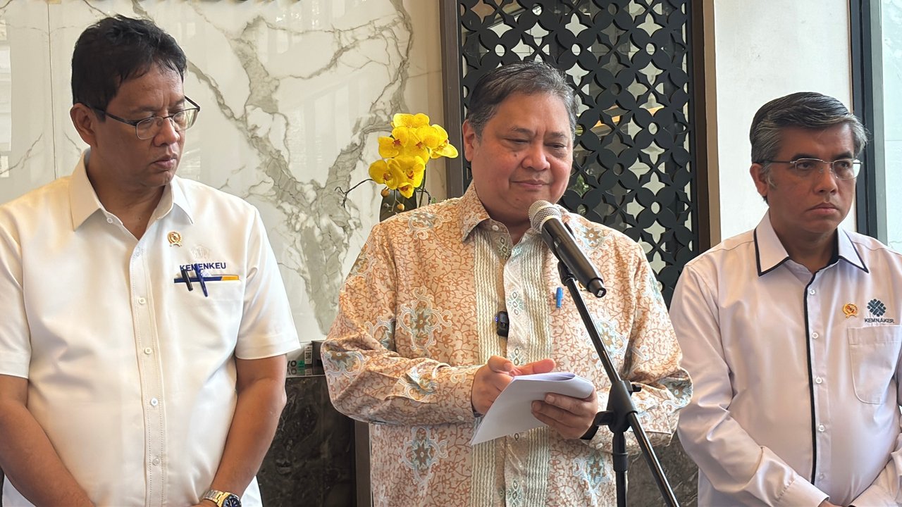 Siap-Siap, Penerima Bansos Dapat Tambahan Minyak Goreng 2 Liter dan Beras 10 Kilogram