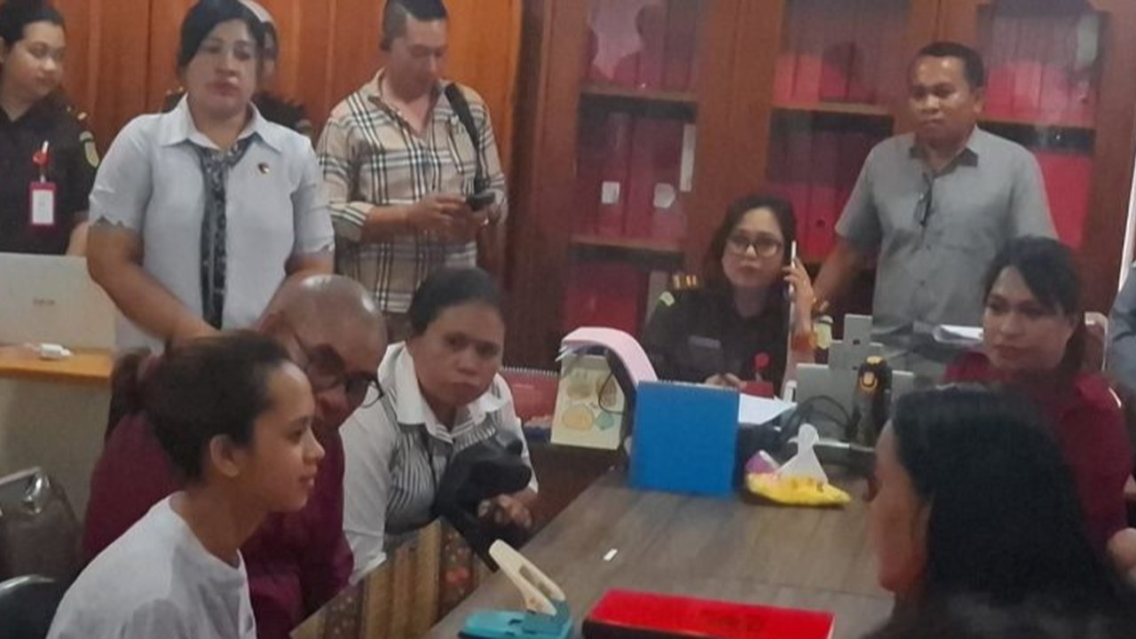Sosok Fani, Mahasiswi Pemasok Anak Pesanan Eks Kapolres Ngada AKBP Fajar Dituntut 12 Tahun Penjara