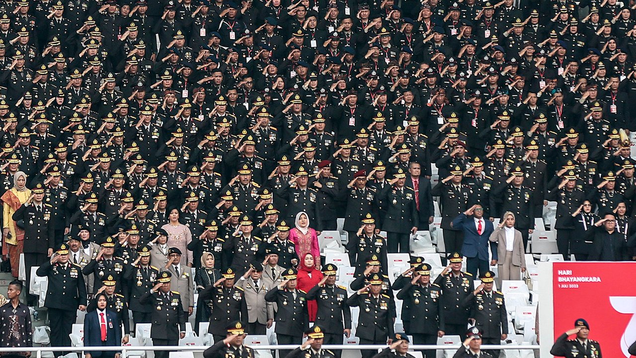 Presiden Prabowo Pimpin Upacara HUT Bhayangkara ke-79