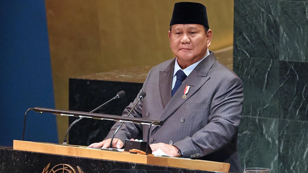 VIDEO: Respons Prabowo Pidato Gebrak Podium Dipuji Trump 