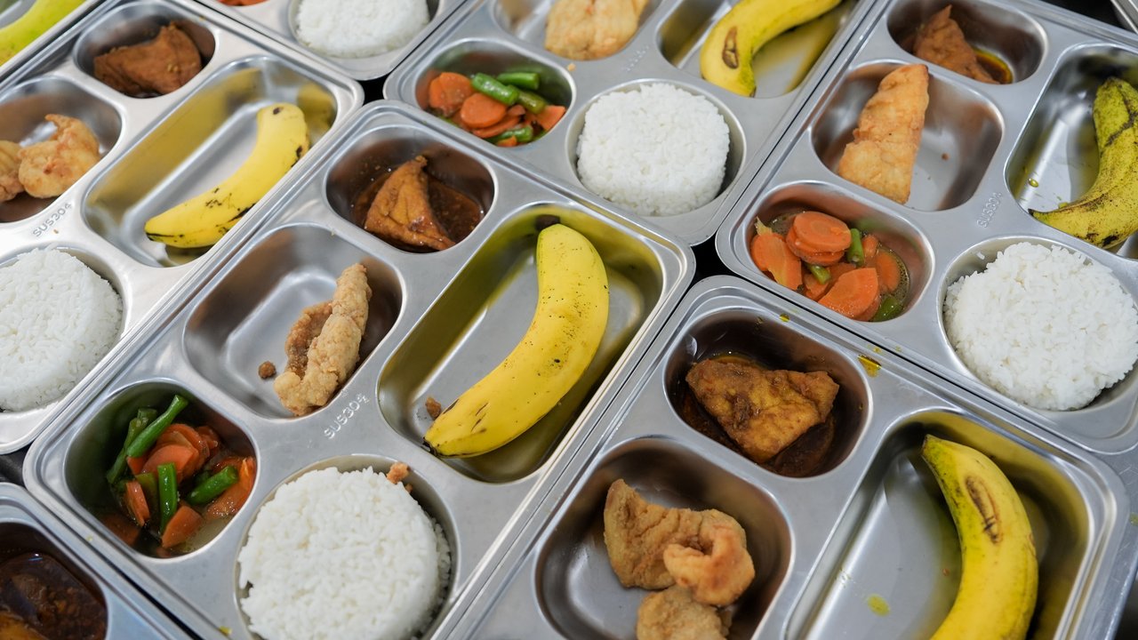 Hanya 34 dari 8.500 Dapur MBG Kantongi Sertifikat Standar Kebersihan dan Sanitasi, Komisi IX DPR Minta Ini ke Pemerintah