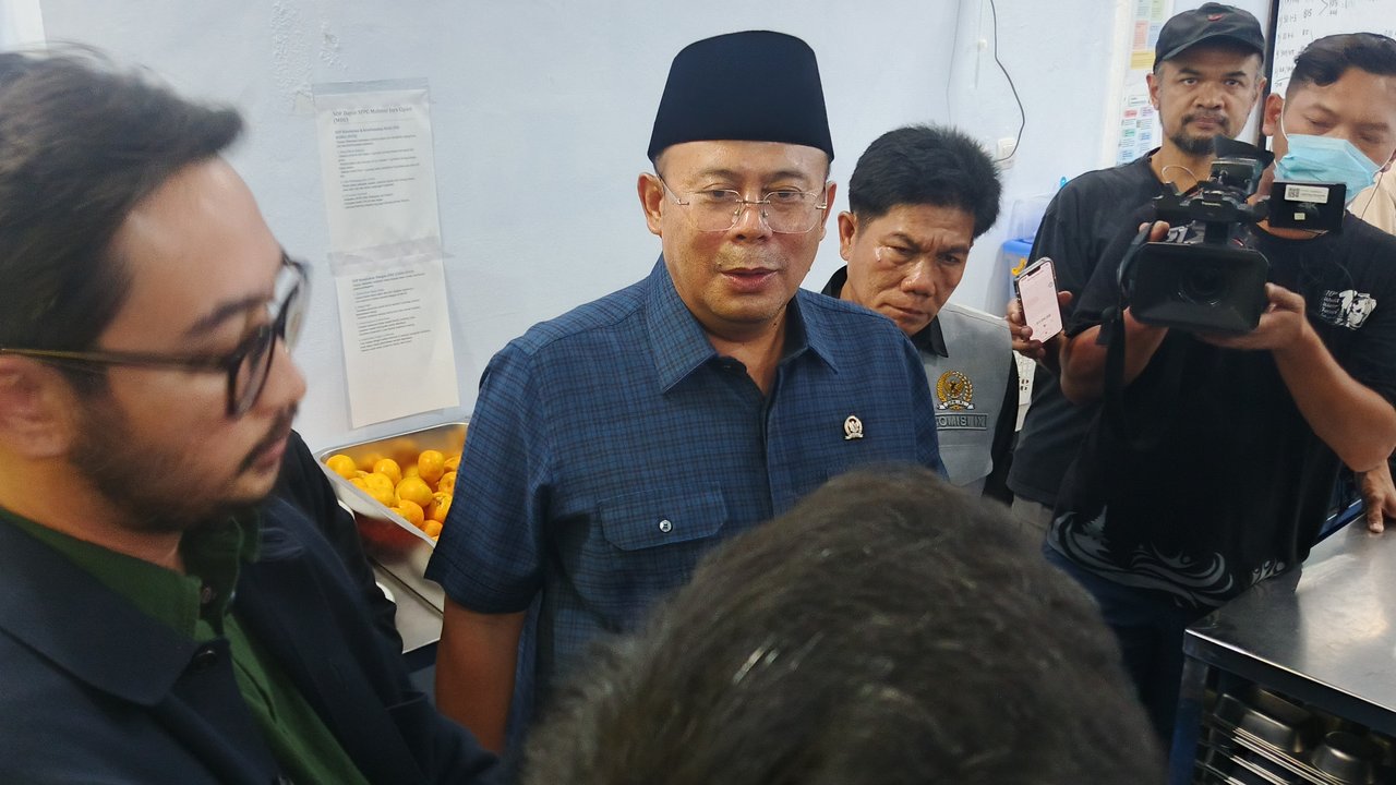 Wakil Ketua DPR: MBG Program Luar Biasa dari Pak Prabowo, Tolong Jangan Dirusak Orang yang Ingin Ambil Untung