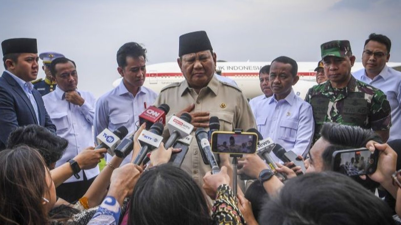 VIDEO: Reaksi Prabowo Pulang dari Luar Negeri Lugas Jawab Kasus Keracunan MBG