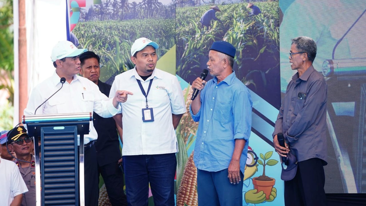 Petani di Pangkep Rasakan Langsung Manfaat Kebijakan Pemerintah Soal Ketersedian Pupuk Hingga Alsintan