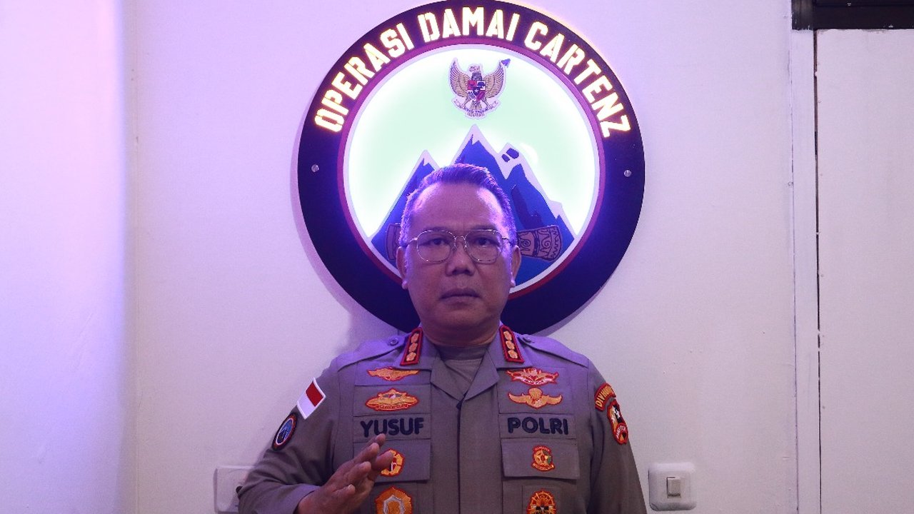 Satgas Ops Damai Cartenz Pukul Mundur KKB Usai KKB Bakar Bangunan Puskesmas di Kiwirok